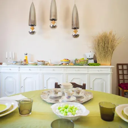 Camilla Bed & Breakfast *